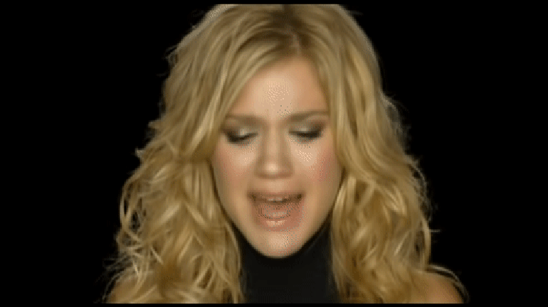 Kelly Clarkson Album Trivia: Breakaway