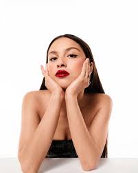 Olivia Rodrigo Lyrics Fan Quiz