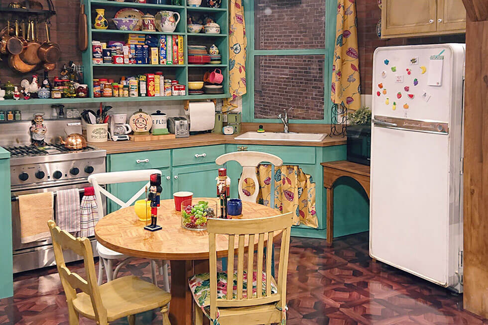 TV Quiz - Guess The TV Sitcom From These Kitchen Sets
