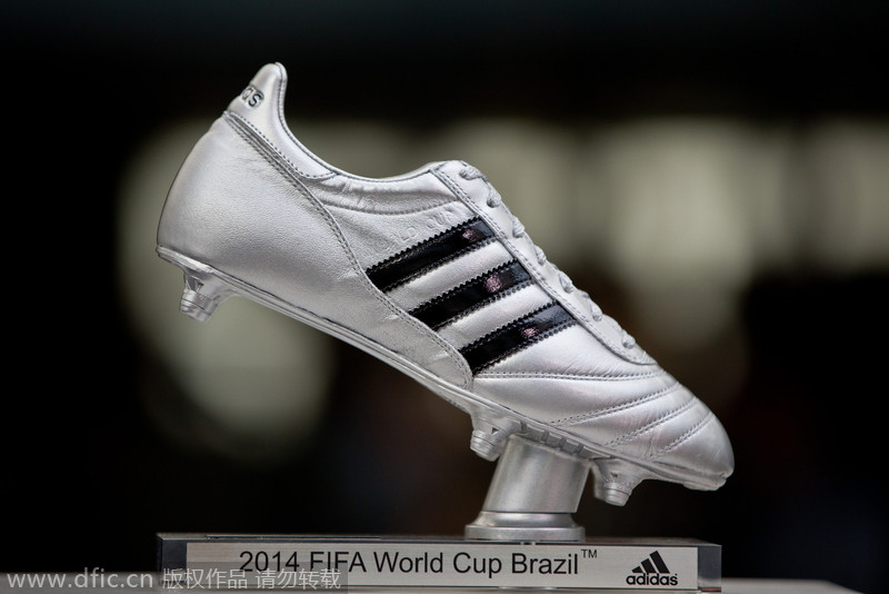 In the 2014 World Cup who won the Silver Boot? 