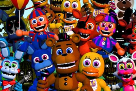 What was shown in FNAF World's trailer that didn't end up in the full game when it was first released?